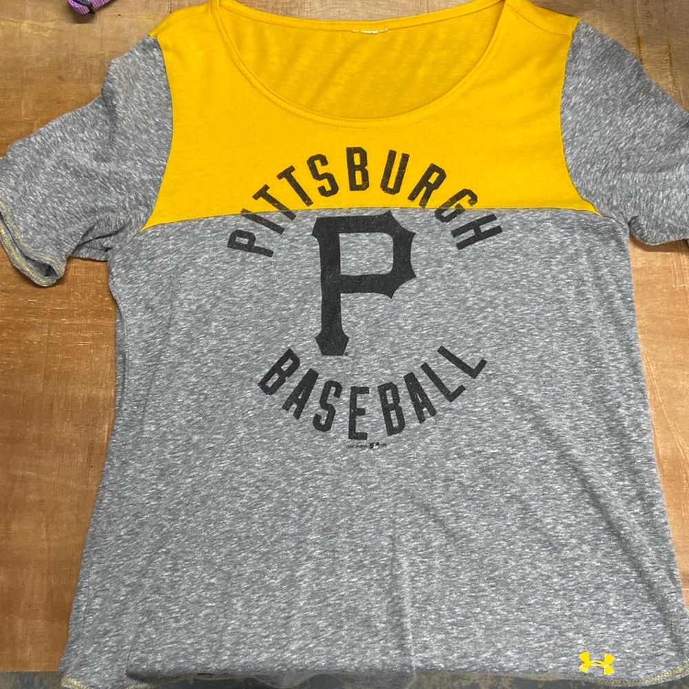 Pittsburgh pirates shirt